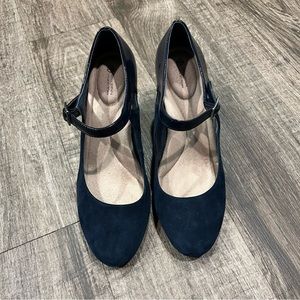 Giani Bellini Navy Velmah Memory Foam Mary Jane Pumps - Size 9.5